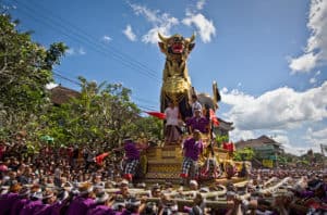 traditional traditions, funeral traditions, cremacy, funeral