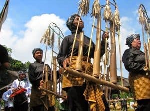 4 Things about Indonesian Angklung Facts - Fascinating