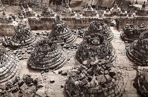 The History of Borobudur Temple - FactsofIndonesia.com