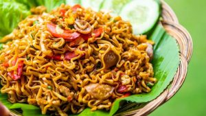 Indonesian Noodle Dishes (Mie Goreng (Fried Noodle))