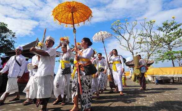 Differences Between Balinese Hindu and Indian Hindu