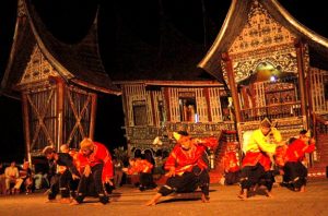 Traditional Dances from West Sumatra (Randai Dance)