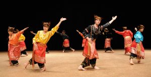 Traditional Dances from West Sumatra (Rantak Dance)