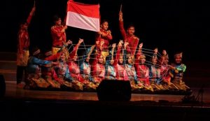 Traditional Dances from West Sumatra (Tarek Pukat Dance)