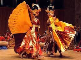 Traditional Dances From Bali (Cendrawasih Dance)