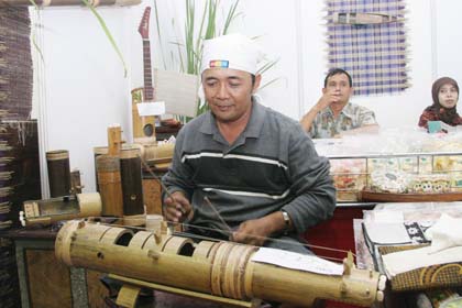 Banten Traditional Musical Instruments