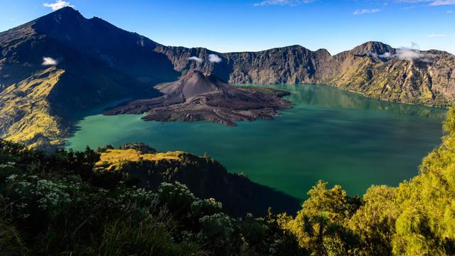 Highest Mountains in Indonesia