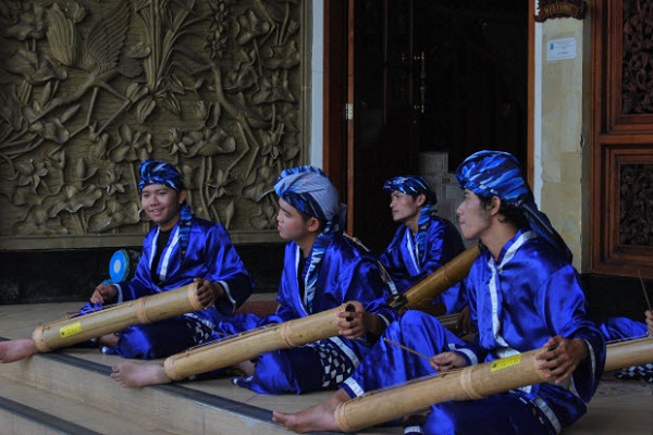 Banten Traditional Musical Instruments