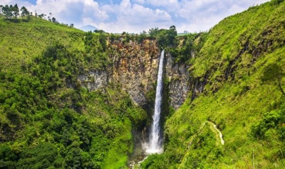 highest waterfall in indonesia