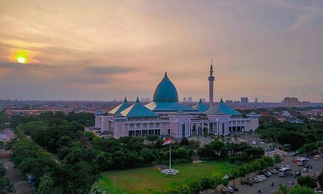 Indonesia Biggest Mosques