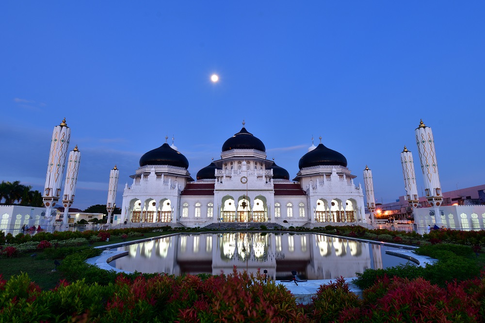 Indonesian Biggest Mosque