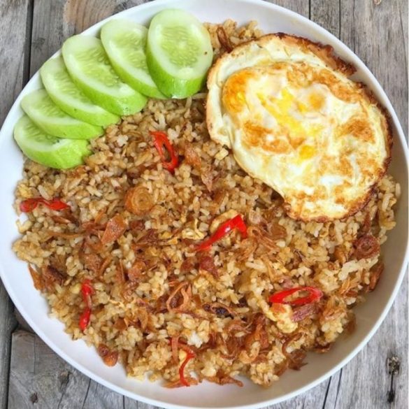 9 Delicious Types of Nasi Goreng in Indonesia - FactsofIndonesia.com