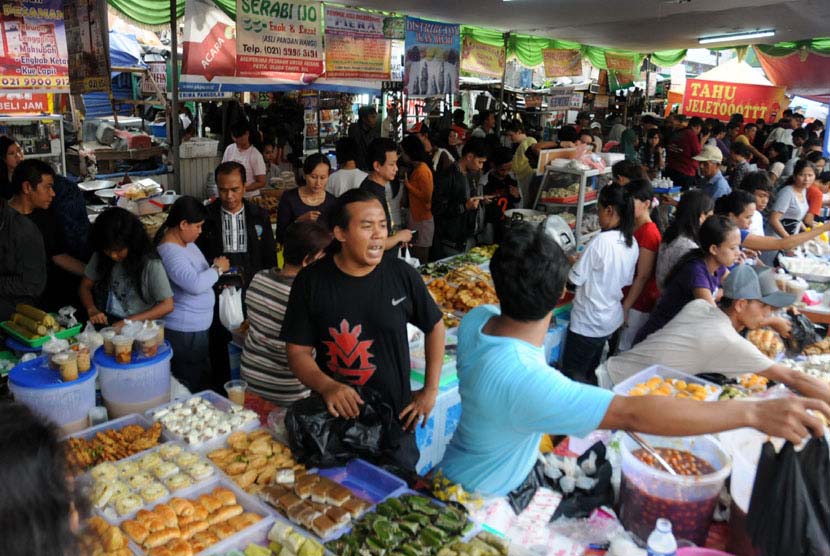 Things That Are Forbidden in Indonesia For Tourists During Ramadan