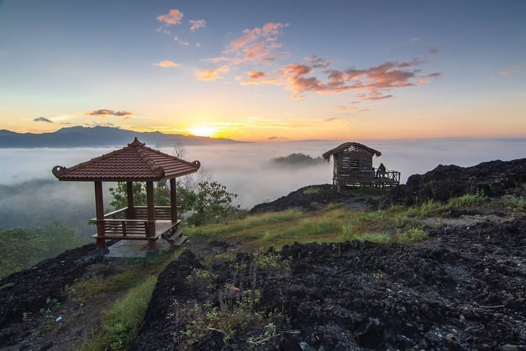 Hiking Spots In Indonesia