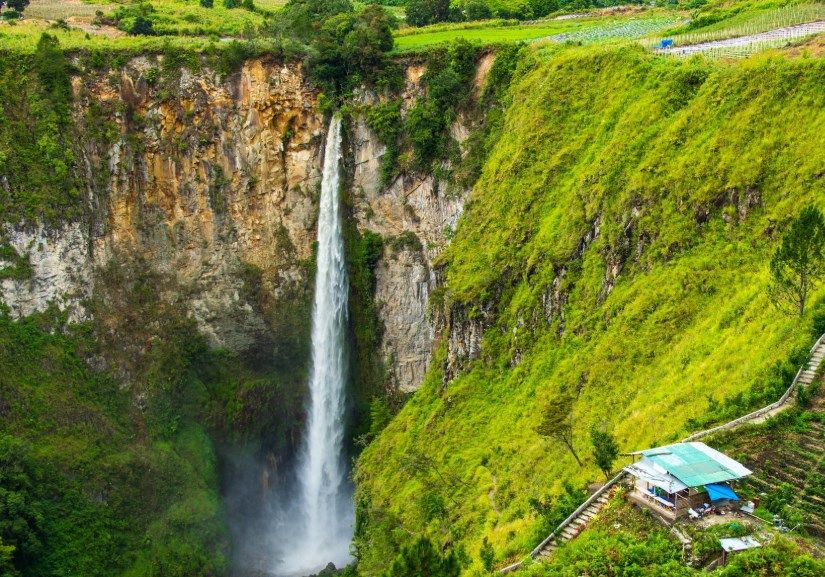 Hiking Spots In Indonesia