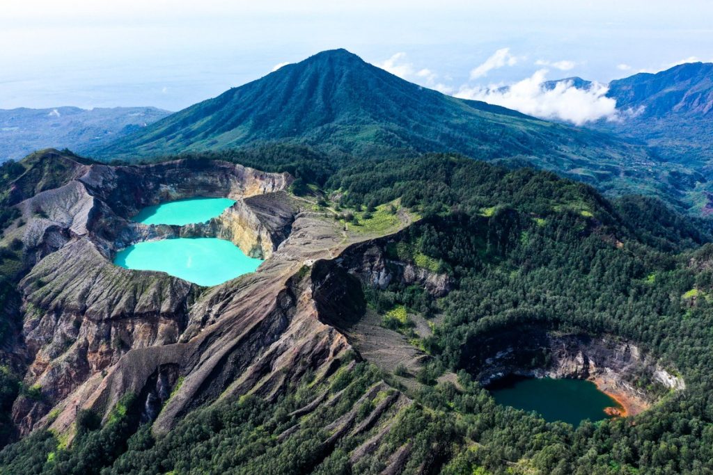 Beautiful Mountains In Indonesia