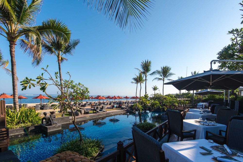 Luxurious Hotels In Bali That Worth Stay In