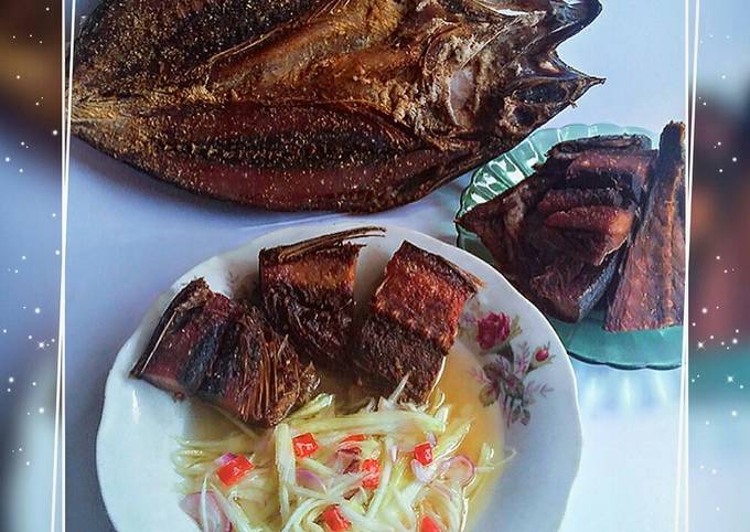 Types of Salted and Dried Fish in Indonesia (tongkol)