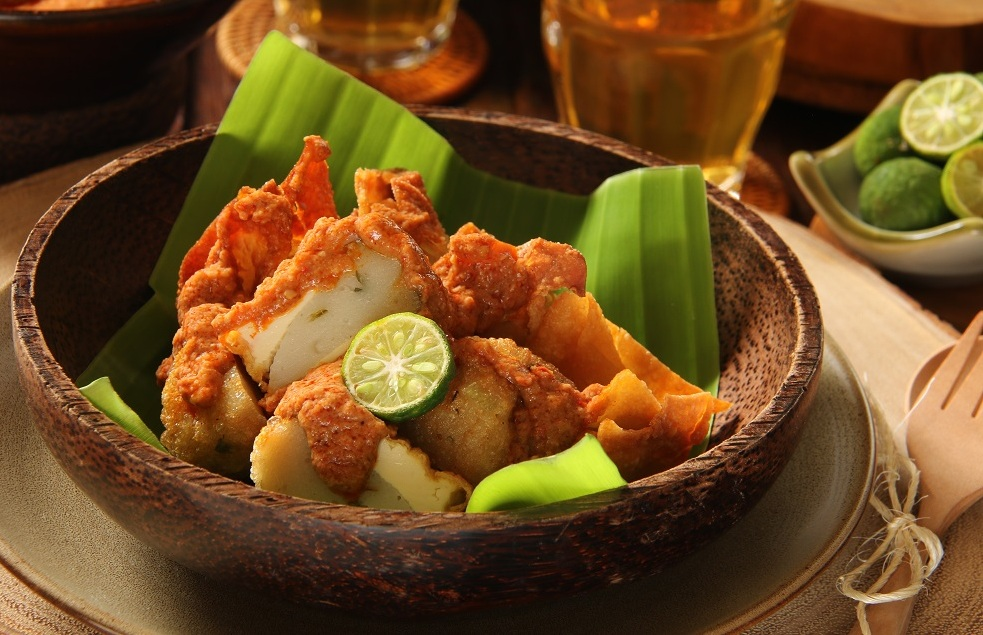Indonesian Deep-Fried Dishes Worth Tasting