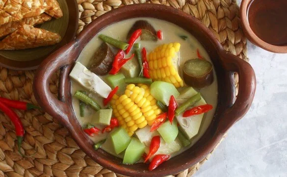 Indonesian Traditional Soup Dishes