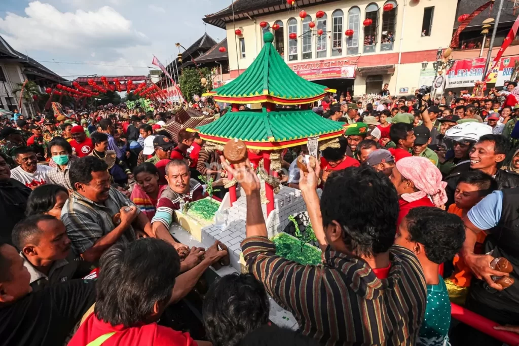 Chinese New Year Traditions in Indonesia