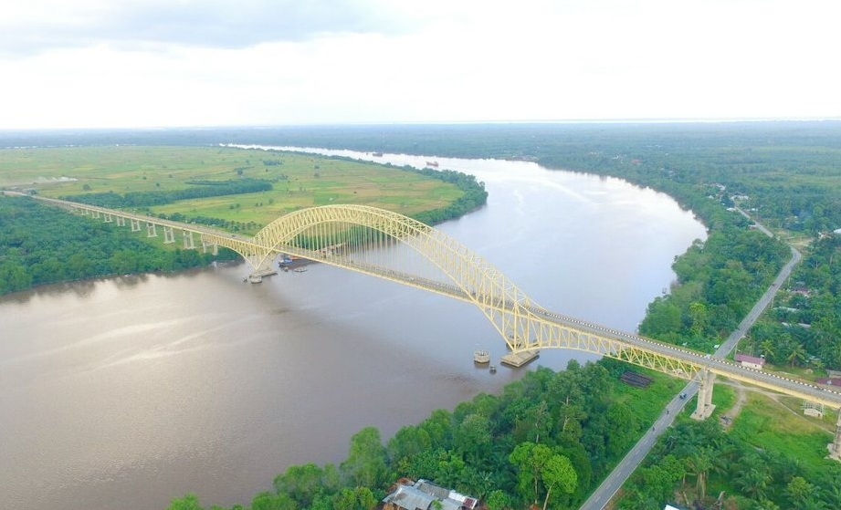 Amazing Indonesia Longest Bridges