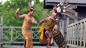 Traditional Dance of the Dayak East Kalimantan